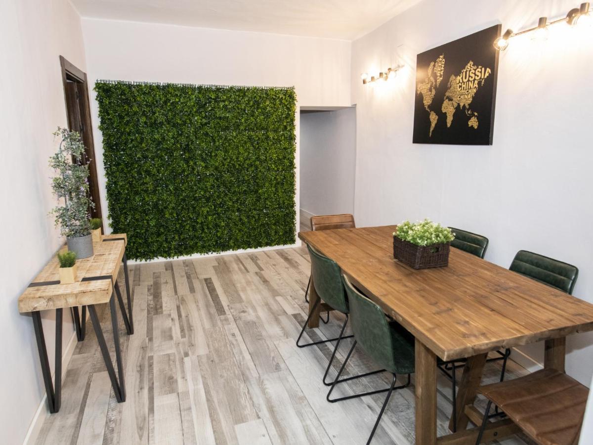 Elegante Apartamento Para 5 En El Centro De Caceres Con Wifi 外观 照片