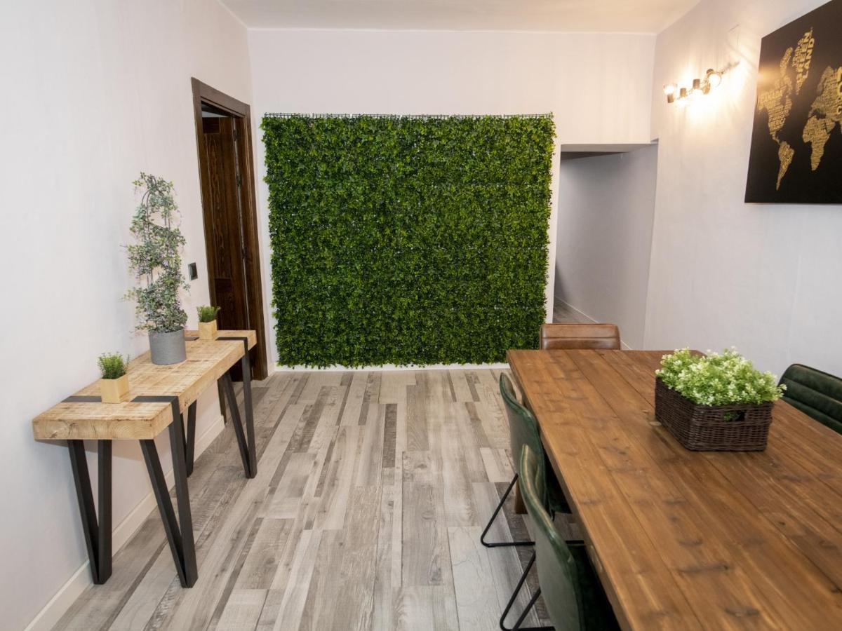 Elegante Apartamento Para 5 En El Centro De Caceres Con Wifi 外观 照片
