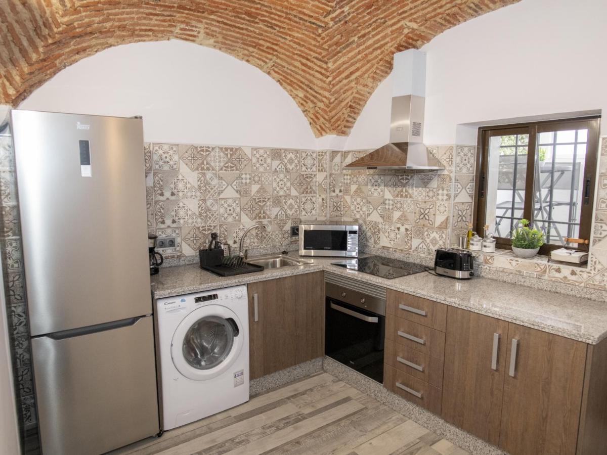 Elegante Apartamento Para 5 En El Centro De Caceres Con Wifi 外观 照片