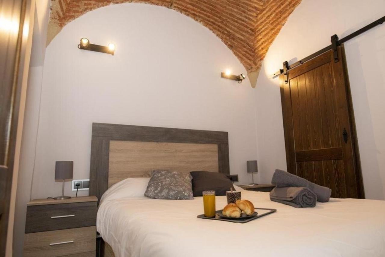 Elegante Apartamento Para 5 En El Centro De Caceres Con Wifi 外观 照片